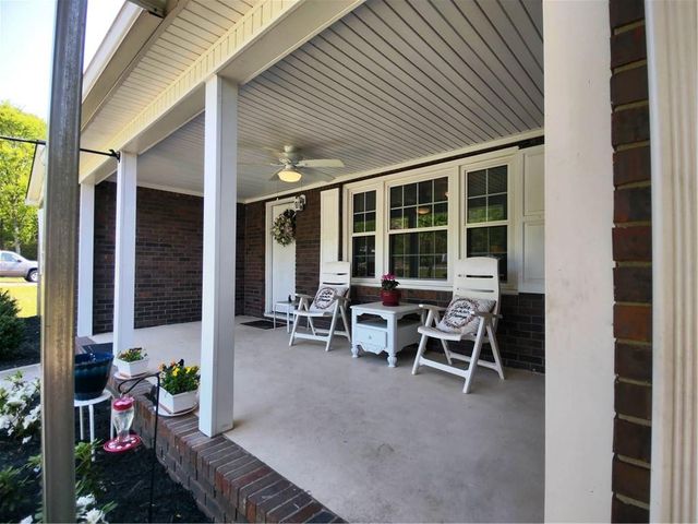 1517 Cave Spring SW Road, Rome, GA 30161