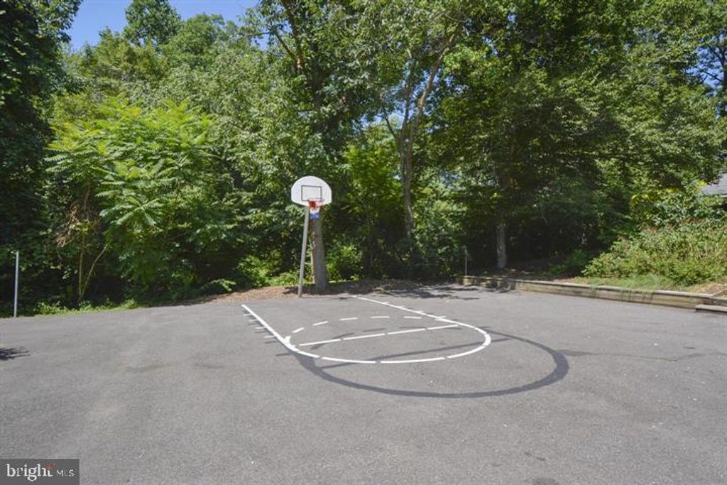 119 CARDAMON DR, Edgewater, MD 21037
