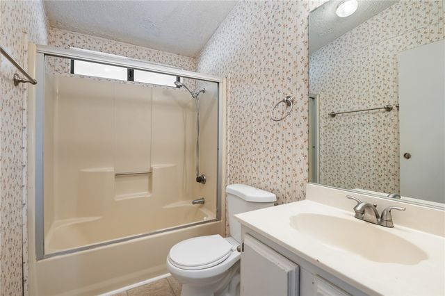 3277 N Kelvin Road, Golden Valley, AZ 86413