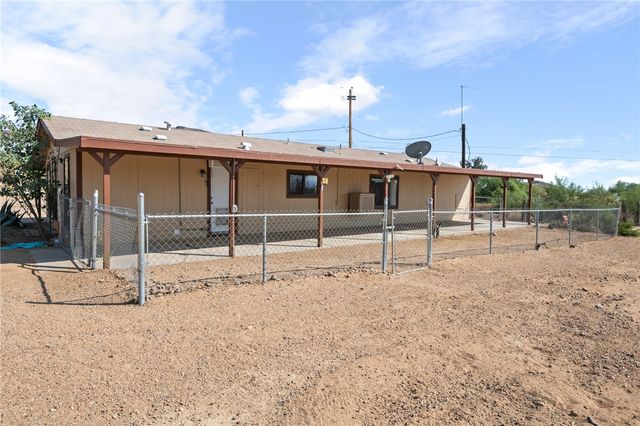 3277 N Kelvin Road, Golden Valley, AZ 86413