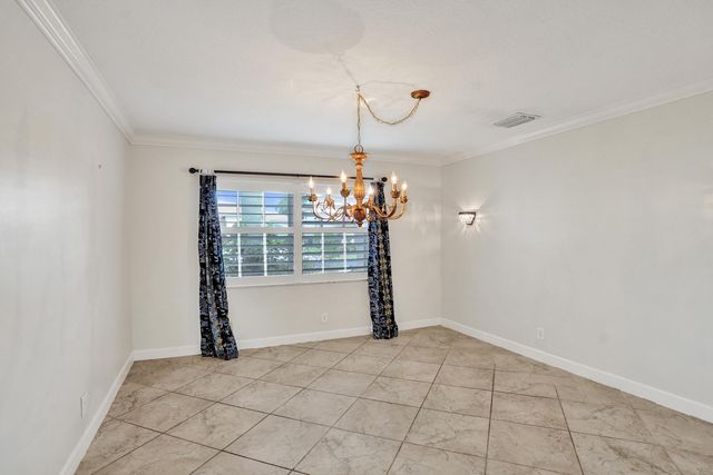 9352 Cascade Court, Boynton Beach, FL 33437
