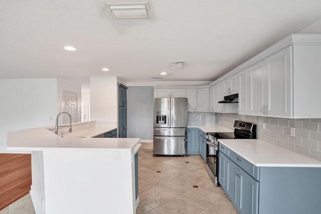 9352 Cascade Court, Boynton Beach, FL 33437