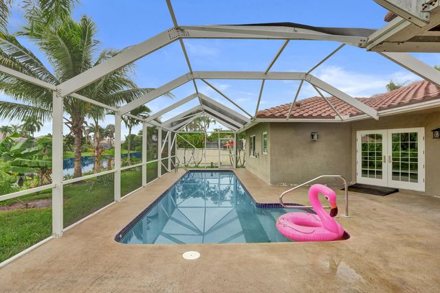 9352 Cascade Court, Boynton Beach, FL 33437