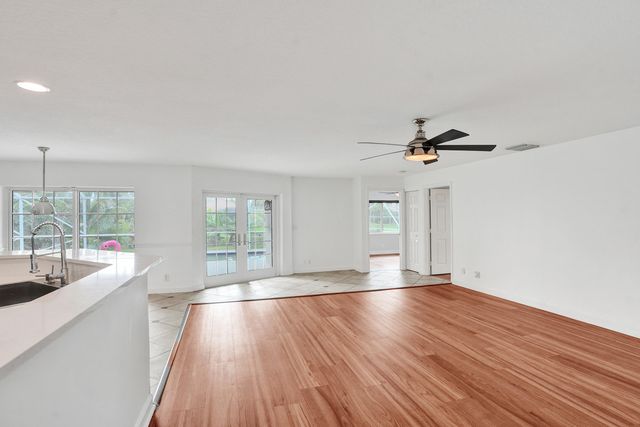 9352 Cascade Court, Boynton Beach, FL 33437