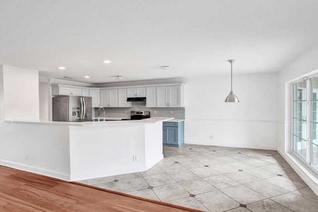 9352 Cascade Court, Boynton Beach, FL 33437