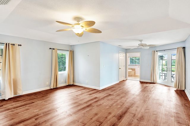 9352 Cascade Court, Boynton Beach, FL 33437