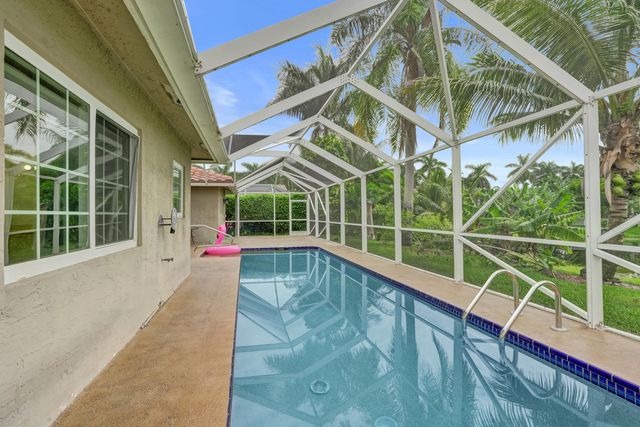 9352 Cascade Court, Boynton Beach, FL 33437