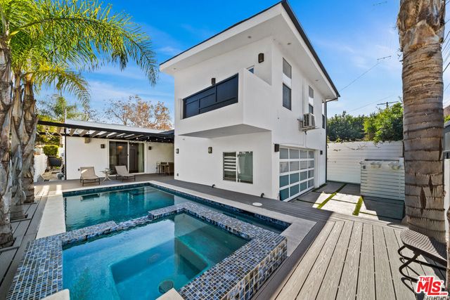 355 S Sycamore Avenue, Los Angeles, CA 90036