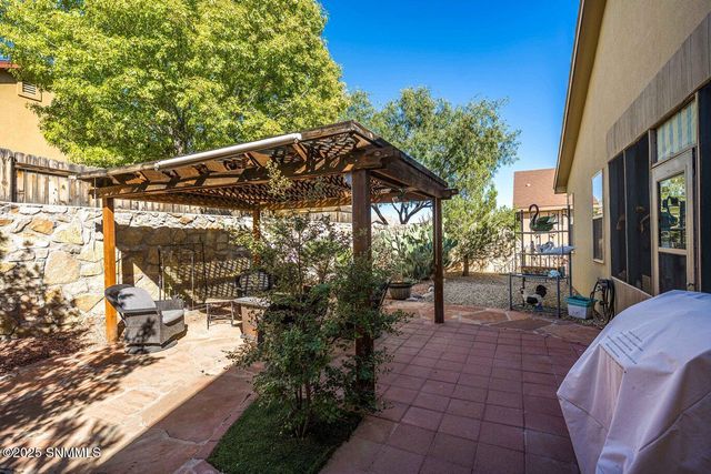 3555 Camino Verde, Las Cruces, NM 88012