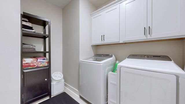 257 Hutch Ct, Gallatin, TN 37066