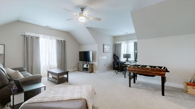 257 Hutch Ct, Gallatin, TN 37066