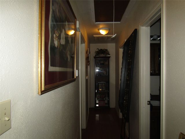 109 E Drane Avenue, Corsicana, TX 75110