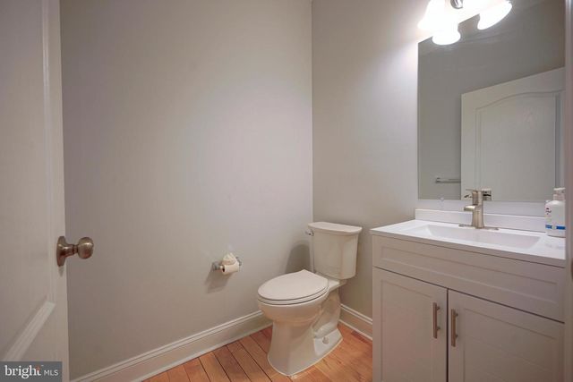 36 CROWS NEST CT, Mount Laurel, NJ 08054