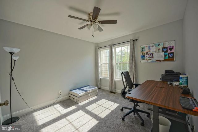 36 CROWS NEST CT, Mount Laurel, NJ 08054