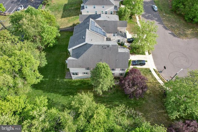 36 CROWS NEST CT, Mount Laurel, NJ 08054