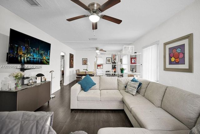 600 NW 34th Avenue, Miami, FL 33125