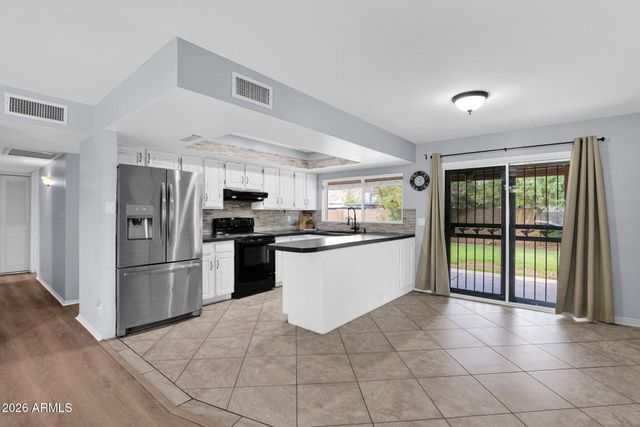 12036 N 41ST Drive, Phoenix, AZ 85029