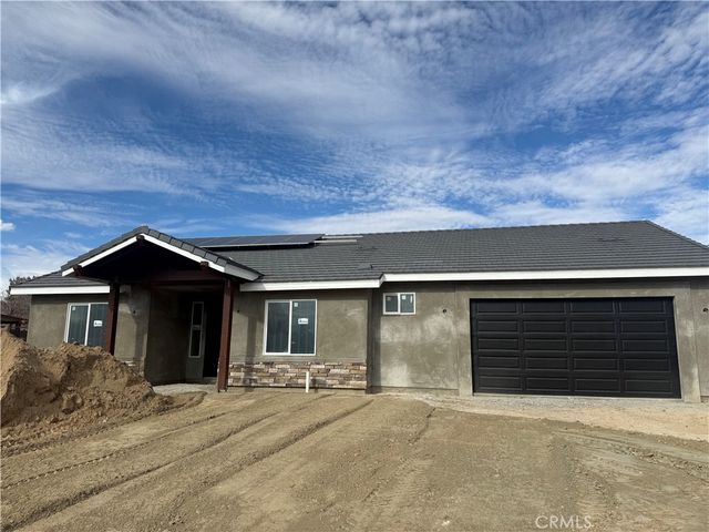 15466 Lone Eagle Street, Victorville, CA 92395