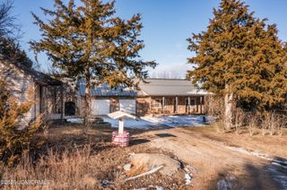 1211 TARA ROAD, Jefferson City, MO 65101