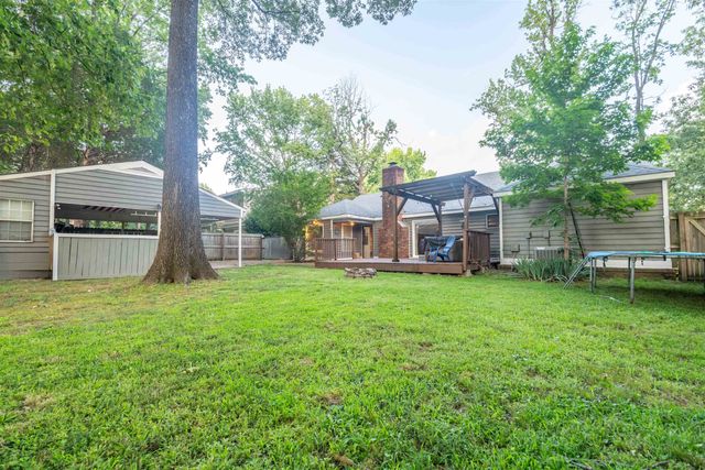 9156 GAINSBOROUGH DR, Lakeland, TN 38002