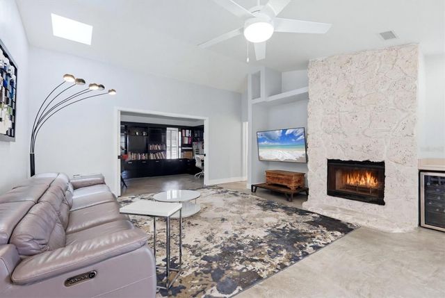 3900 TORREY PINES BOULEVARD, Sarasota, FL 34238