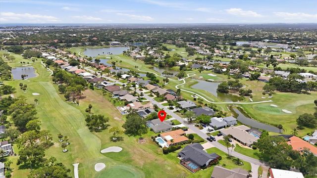 3900 TORREY PINES BOULEVARD, Sarasota, FL 34238