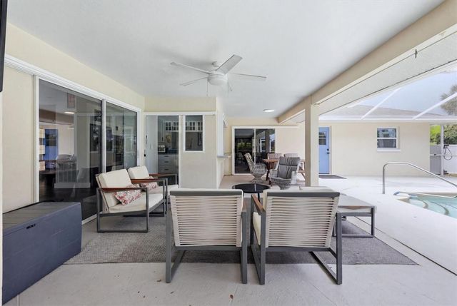 3900 TORREY PINES BOULEVARD, Sarasota, FL 34238
