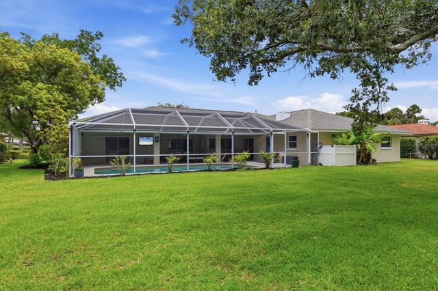 3900 TORREY PINES BOULEVARD, Sarasota, FL 34238