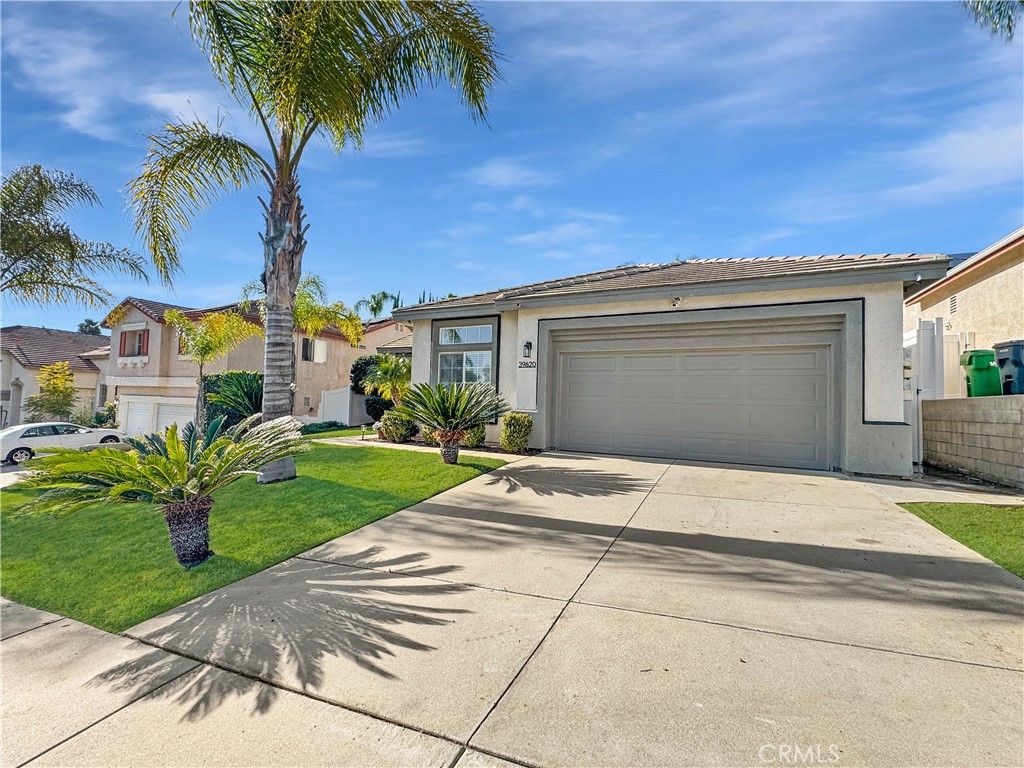 Image 2 of property listing at 39620 Bonaire, Murrieta, CA 92563