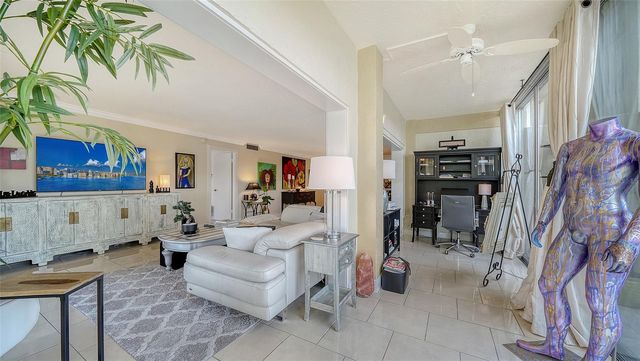 1355 S PORTOFINO DRIVE 103, Sarasota, FL 34242