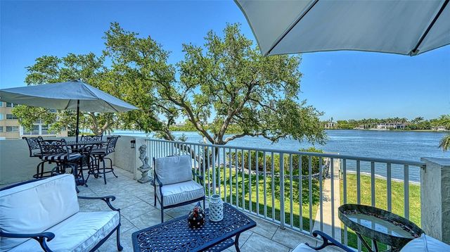 1355 S PORTOFINO DRIVE 103, Sarasota, FL 34242