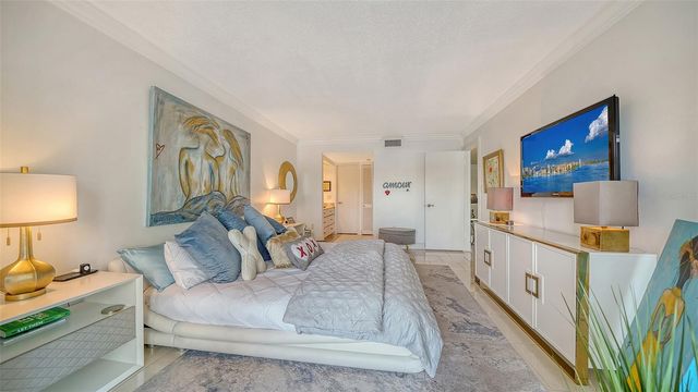 1355 S PORTOFINO DRIVE 103, Sarasota, FL 34242