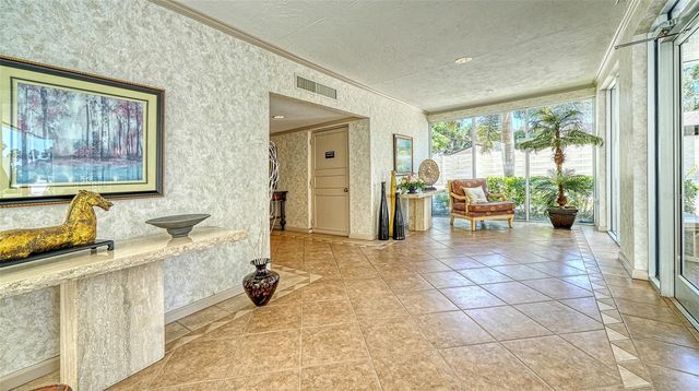 1355 S PORTOFINO DRIVE 103, Sarasota, FL 34242