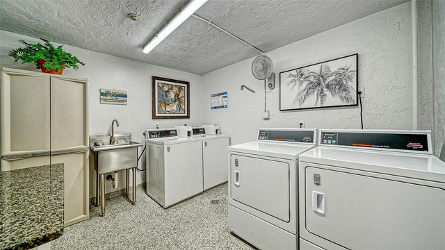 1355 S PORTOFINO DRIVE 103, Sarasota, FL 34242