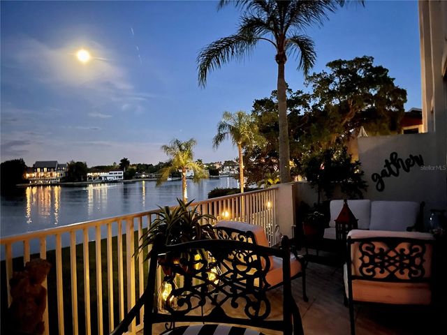 1355 S PORTOFINO DRIVE 103, Sarasota, FL 34242