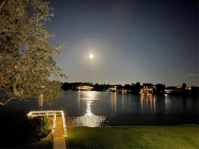 1355 S PORTOFINO DRIVE 103, Sarasota, FL 34242