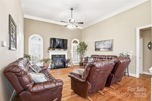 506 Ballymote Court, Matthews, NC 28104