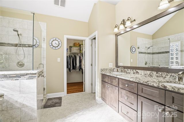 506 Ballymote Court, Matthews, NC 28104