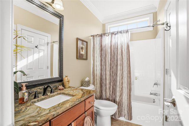 506 Ballymote Court, Matthews, NC 28104