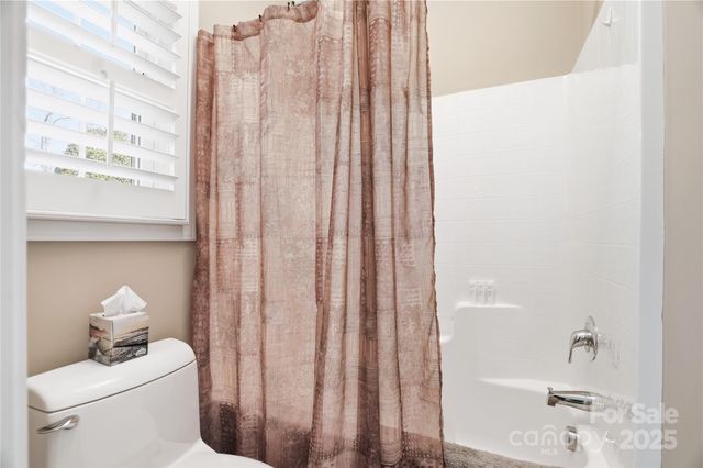 506 Ballymote Court, Matthews, NC 28104