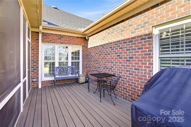 506 Ballymote Court, Matthews, NC 28104