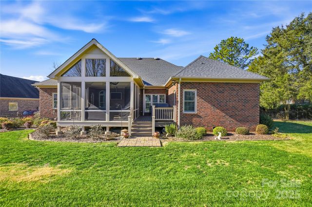 506 Ballymote Court, Matthews, NC 28104