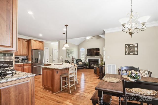 506 Ballymote Court, Matthews, NC 28104