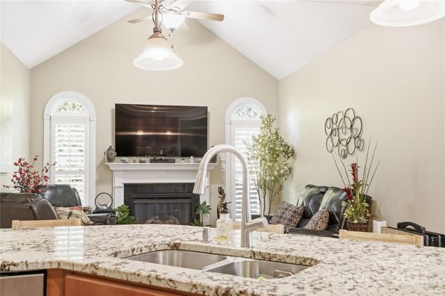 506 Ballymote Court, Matthews, NC 28104