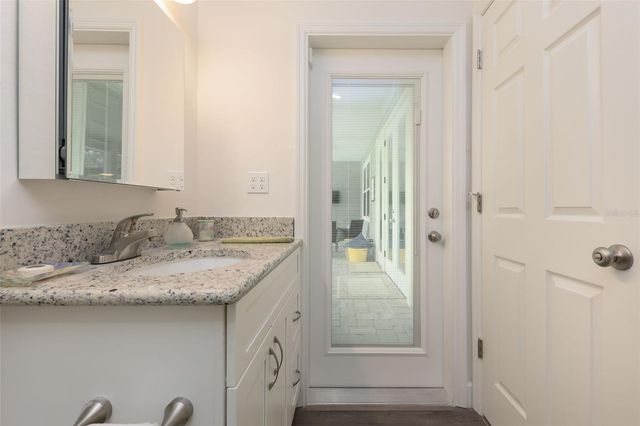 8180 NE 8TH PLACE, High Springs, FL 32643