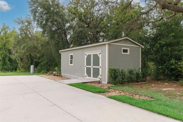 8180 NE 8TH PLACE, High Springs, FL 32643