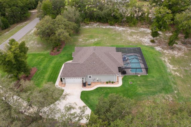 8180 NE 8TH PLACE, High Springs, FL 32643
