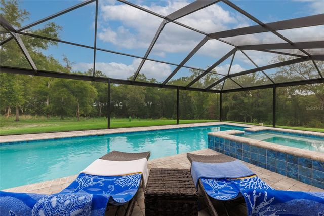 8180 NE 8TH PLACE, High Springs, FL 32643