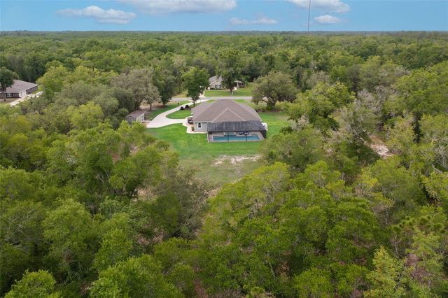 8180 NE 8TH PLACE, High Springs, FL 32643