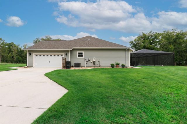 8180 NE 8TH PLACE, High Springs, FL 32643
